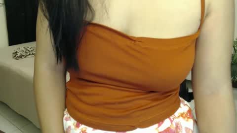 Snapshot of _ashley27 chatting on February 23, 2025, 4:24 pm Angie online show from February 23, 2025, 4:24 pm