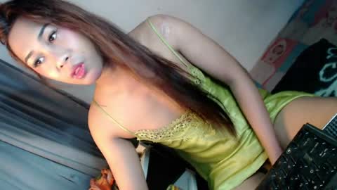 Snapshot of _asiancutie chatting on June 1, 2026, 9:16 pm _asiancutie online show from June 1, 2026, 9:16 pm