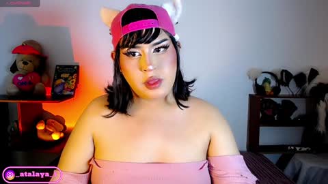 independent model atalaya online show from December 12, 2024, 3:21 am