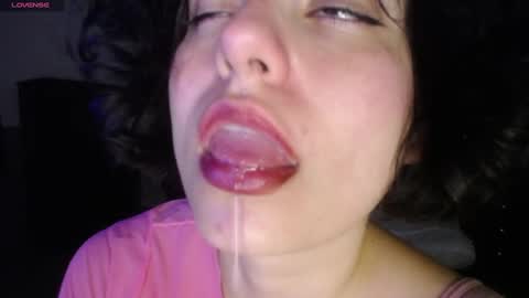 atenea online show from January 14, 2025, 12:33 am