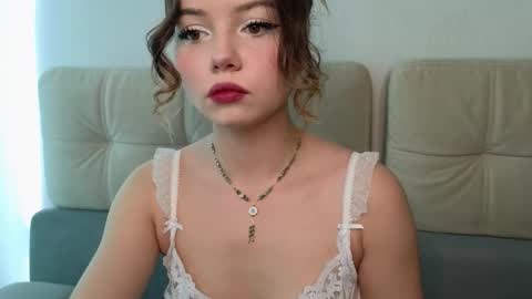 billiebabe online show from September 20, 2025, 8:37 am