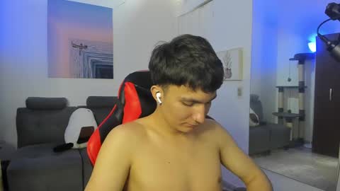 Snapshot of _blakee chatting on January 26, 2025, 6:37 pm B L A K E online show from January 26, 2025, 6:37 pm