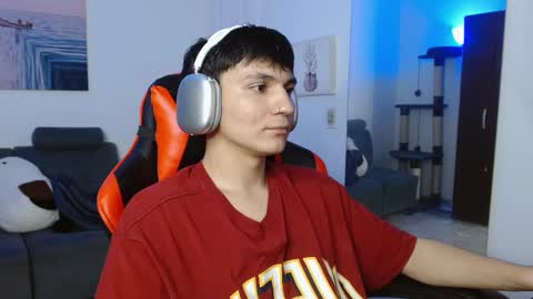 Snapshot of _blakee chatting on February 6, 2025, 6:40 am B L A K E online show from February 6, 2025, 6:40 am