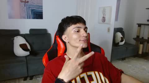 Snapshot of _blakee chatting on March 11, 2025, 2:32 am B L A K E online show from March 11, 2025, 2:32 am