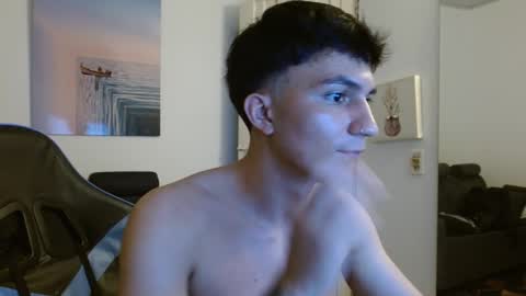 Snapshot of _blakee chatting on March 22, 2026, 10:02 pm B L A K E online show from March 22, 2026, 10:02 pm