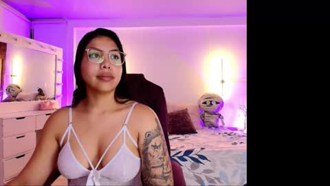 Snapshot of _blind_melon_ chatting on October 30, 2025, 4:36 am _blind_melon_ online show from October 30, 2025, 4:36 am