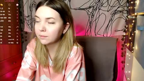 Elizabeth online show from March 29, 2026, 8:53 pm