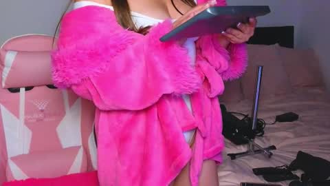 Bonnie online show from March 14, 2026, 5:02 am