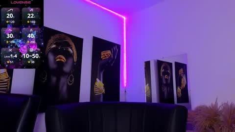 Brenna online show from October 10, 2025, 6:40 pm