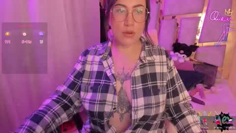 Angie  Independent model online show from February 4, 2026, 8:42 am