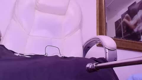 Britany online show from February 19, 2025, 3:06 am