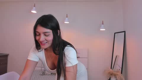 Camila Rose online show from June 5, 2026, 8:14 pm
