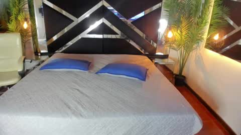 Candy online show from September 23, 2025, 6:00 pm