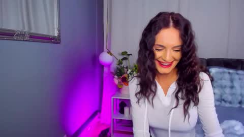 _carlawhite_ online show from March 25, 2026, 4:40 am