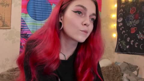 Snapshot of _caroline_coy chatting on December 8, 2024, 1:58 pm Caroline online show from December 8, 2024, 1:58 pm