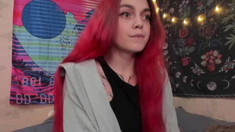 Snapshot of _caroline_coy chatting on December 28, 2024, 5:57 pm Caroline online show from December 28, 2024, 5:57 pm