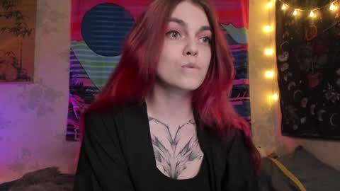 Snapshot of _caroline_coy chatting on January 16, 2025, 3:13 pm Caroline online show from January 16, 2025, 3:13 pm