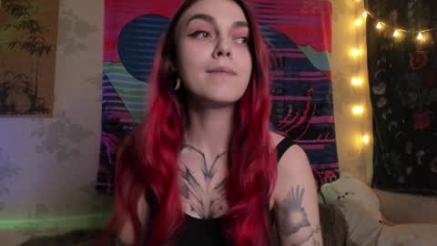 Snapshot of _caroline_coy chatting on February 7, 2025, 3:19 pm Caroline online show from February 7, 2025, 3:19 pm