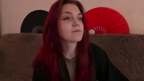 Snapshot of _caroline_coy chatting on April 23, 2026, 11:42 am Caroline online show from April 23, 2026, 11:42 am