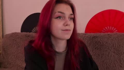 Snapshot of _caroline_coy chatting on April 24, 2026, 12:07 pm Caroline online show from April 24, 2026, 12:07 pm