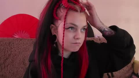 Snapshot of _caroline_coy chatting on May 15, 2026, 10:55 am Caroline online show from May 15, 2026, 10:55 am