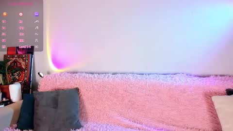 Christina Chris online show from November 30, 2025, 6:50 am