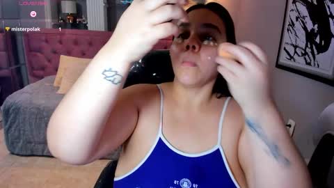 Snapshot of _chelsea_24 chatting on December 18, 2025, 6:52 am _chelsea_24 online show from December 18, 2025, 6:52 am