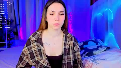 Snapshot of _cindy_lou_ chatting on October 19, 2025, 8:42 pm Cindy . online show from October 19, 2025, 8:42 pm