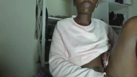 Snapshot of _clara01 chatting on April 17, 2026, 7:50 pm clara online show from April 17, 2026, 7:50 pm