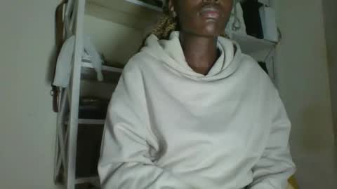 Snapshot of _clara01 chatting on April 29, 2026, 6:50 am clara online show from April 29, 2026, 6:50 am