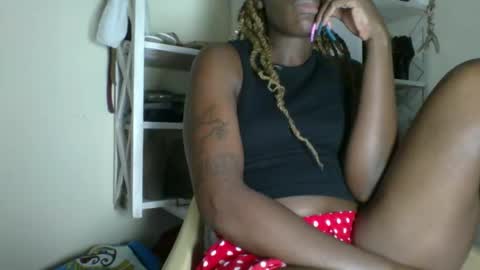 Snapshot of _clara01 chatting on May 1, 2026, 9:03 am clara online show from May 1, 2026, 9:03 am