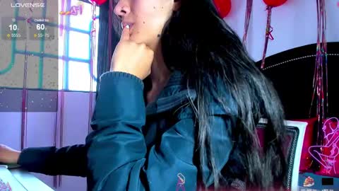 _cleo_hott online show from February 9, 2025, 12:52 pm