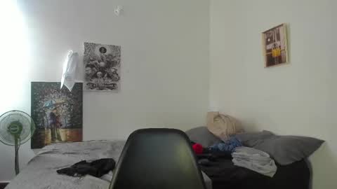 Snapshot of _coddy_ chatting on March 11, 2025, 2:51 pm coddy nolove online show from March 11, 2025, 2:51 pm