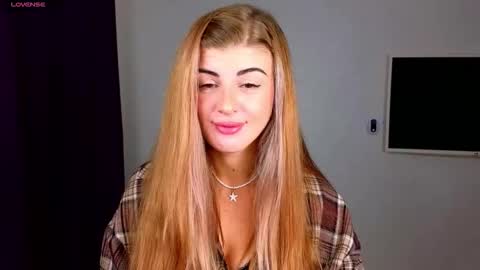 D online show from October 18, 2025, 3:53 am