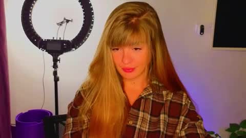 D online show from December 14, 2025, 3:34 am