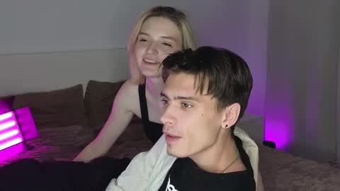 Snapshot of _cozyrose chatting on October 16, 2025, 9:05 pm Stacy online show from October 16, 2025, 9:05 pm