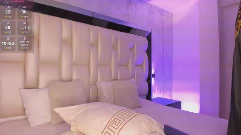     online show from September 10, 2025, 9:26 pm