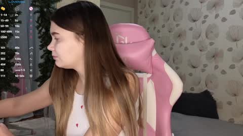 _cute_ice online show from January 2, 2025, 6:07 am