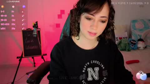 Snapshot of _denisse_peterson_ chatting on May 15, 2026, 4:19 am DENISE online show from May 15, 2026, 4:19 am