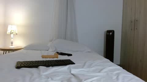 Diana online show from March 4, 2025, 8:05 pm