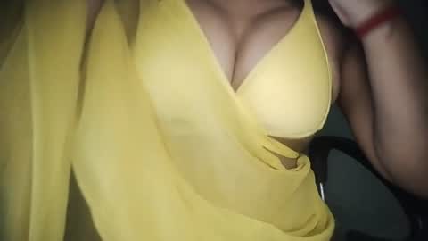 _dreamgirl_0 online show from June 18, 2026, 10:09 am