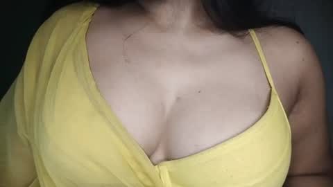 _dreamgirl_0 online show from July 14, 2026, 10:54 am