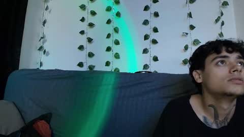 Snapshot of _dualseduction chatting on June 2, 2026, 1:18 am steve and geral online show from June 2, 2026, 1:18 am