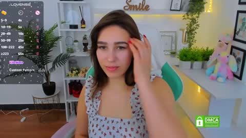 Snapshot of _eliizabeth__ chatting on December 1, 2024, 9:59 pm Lizzy online show from December 1, 2024, 9:59 pm