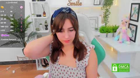 Snapshot of _eliizabeth__ chatting on December 5, 2024, 9:28 pm Lizzy online show from December 5, 2024, 9:28 pm