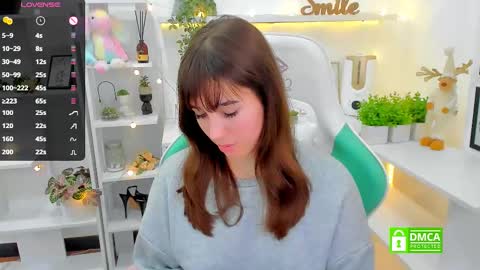 Snapshot of _eliizabeth__ chatting on February 16, 2025, 2:31 am Lizzy online show from February 16, 2025, 2:31 am
