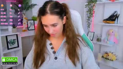 Lizzy  online show from October 21, 2025, 9:59 pm