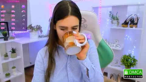 Lizzy  online show from January 17, 2026, 10:13 pm