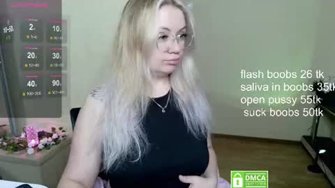 Snapshot of _elven_dreams__ chatting on July 5, 2026, 6:42 am chloue and Gretta online show from July 5, 2026, 6:42 am