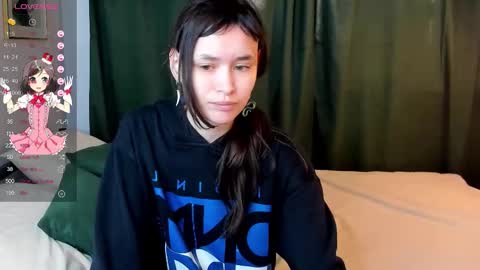 _emily__strike_ online show from October 19, 2025, 10:05 am